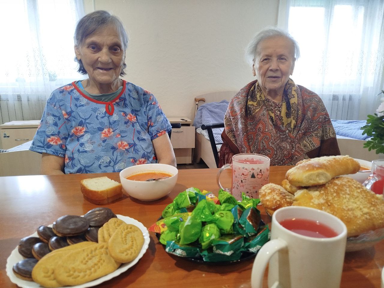 У нашей дорогой Копыловой  Надежды Петровны сегодня Юбилей У нашей дорогой Копыловой  Надежды Петровны сегодня Юбилей