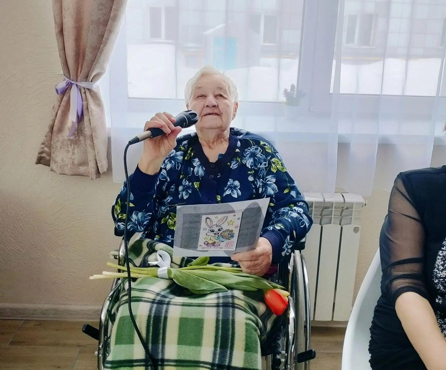 С 8 марта поздравили женщин в пансионате Рада на ул. Б. Щукина (корпус "СОДЕЙСТВИЕ")